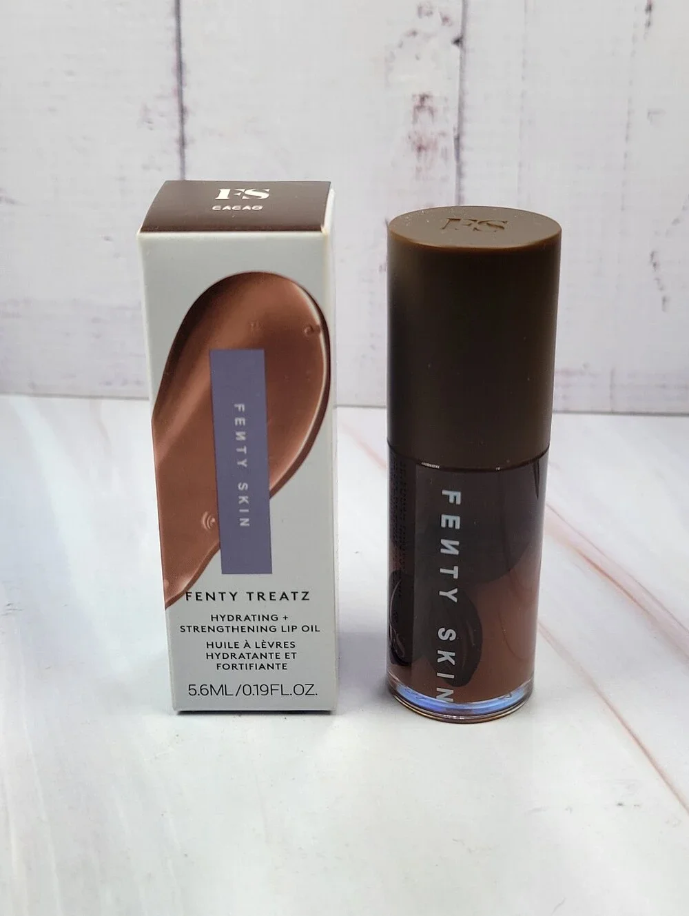 Fenty Treatz Hydrating and Strengthening Lip Oil in Cacao BNIB